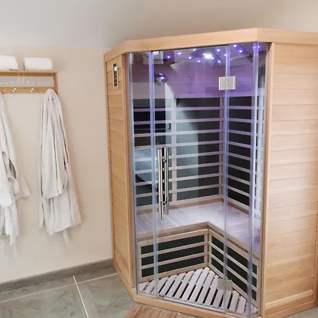 Guest house Classe La Maisonnette 24 3*